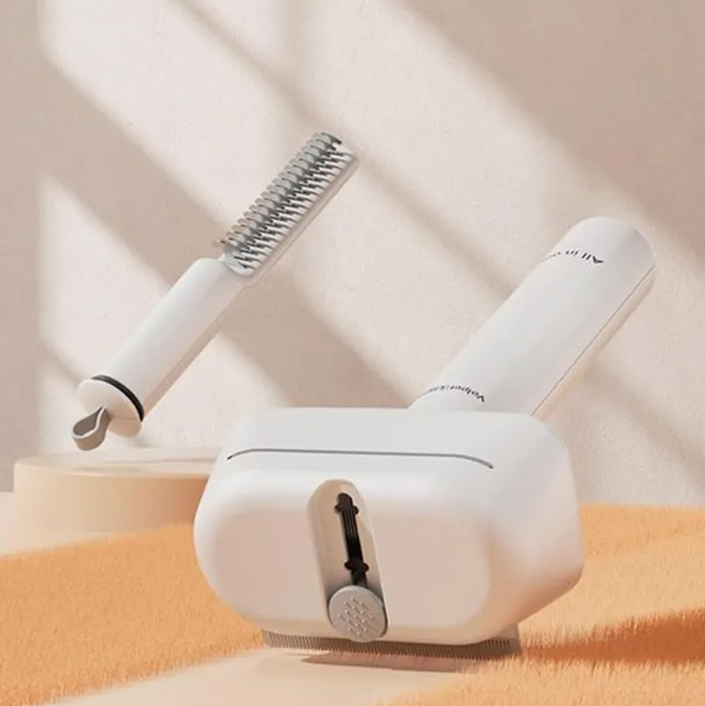 2 - In-1 Pet Brush With Fur Trimmer For Effective Grooming